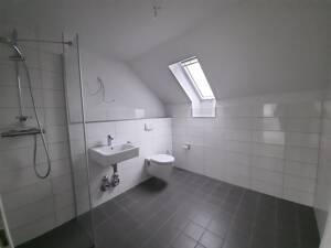 Hier schlägt besonders das Herz für Singles und Paare – 47138 Duisburg – Vorschaubild 3
