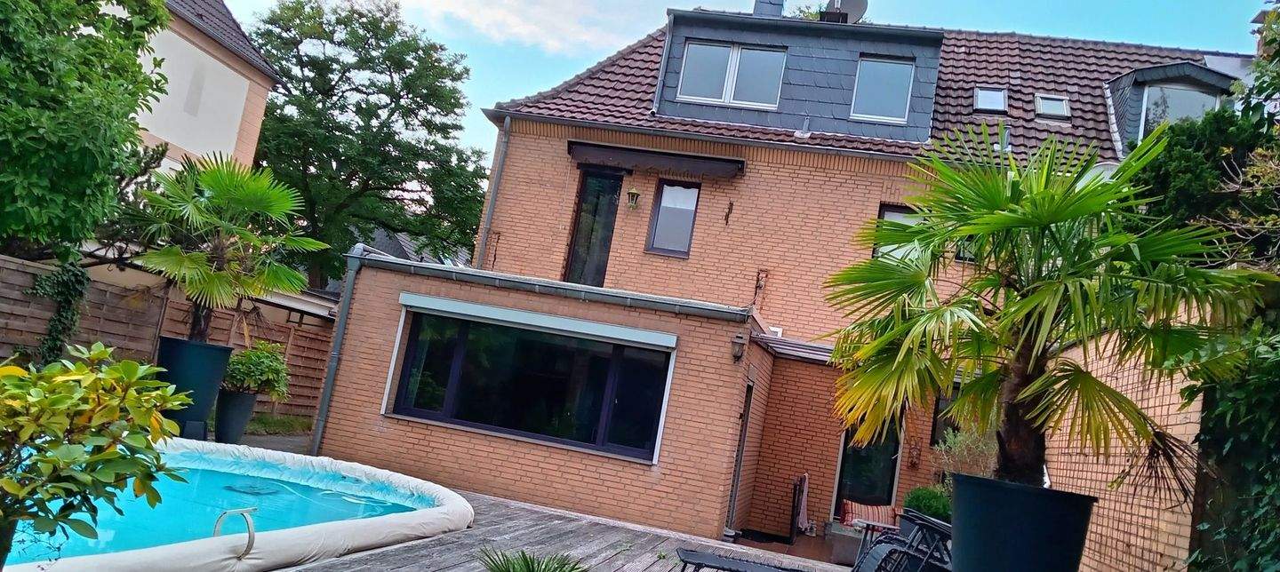 Reihenendhaus von Privat "keine Maklergebühren" – Krefeld – Bild 1 von 9