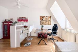 22801 HomeCompany Dresden Möbliert/Furnished 3-Zimmer Maisonette Wohnung in Dresden-Striesen mit Balkon max. 3 Personen – 1309 Dresden – Vorschaubild 7