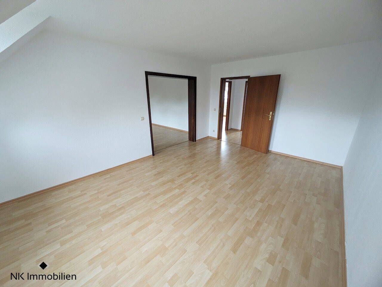 ++ auf Wunsch Einbauküche !! schöne, gemütliche 3-Raum Wohnung mit Personenaufzug ++ – Chemnitz – Vorschaubild 7