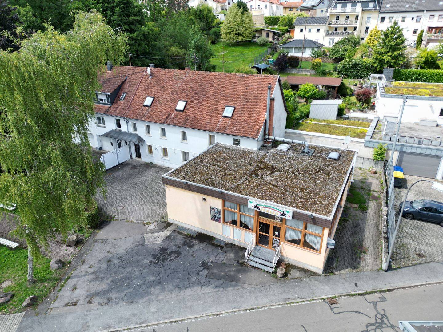 Wohnen und Arbeiten in einem - vielseitige Doppelhaushälfte mit Gewerbefläche – Saarbrücken – Vorschaubild 3
