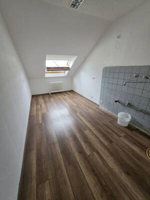 Helle Dachgeschosswohnung mit ca. 65 m² zu vermieten – 56070 Koblenz – Vorschaubild 6