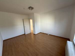 Helle 2-Zimmer-Wohnung in Salzgitter-Lebenstedt - oberste Etage, sofort frei – 38226 Salzgitter – Vorschaubild 4