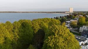 Exklusiv! Neuwertig! Bestlage! Edles Penthouse im Haus WATERKANT No 5 in 23562 Lübeck-Travemünde – 23570 Lübeck – Vorschaubild 6