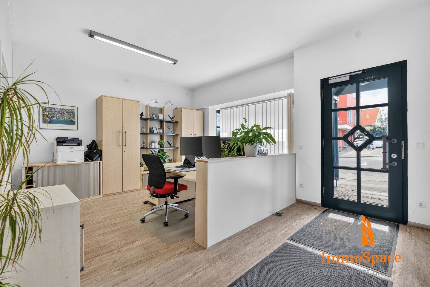 *** 3 Parteienhaus mit 2 Wohnungen, 1 Büro + Atelier mit Garten! *** – Diedorf – Vorschaubild 6