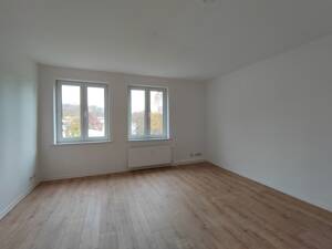 DREI ZIMMER in BELIEBTER LAGE – 6712 Zeitz – Vorschaubild 5