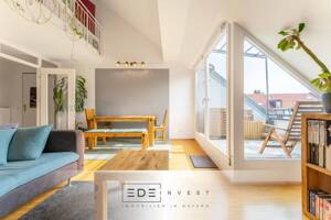 Lichtdurchflutete Maisonettewohnung mit Galerie und sonniger Dachterrasse