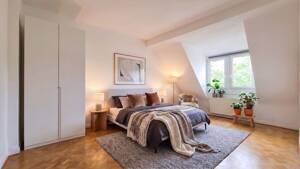 Hohe Decken, viel Charme - renovierte DG-Wohnung im gepflegten Vierfamilienhaus – 45130 Essen – Vorschaubild 4