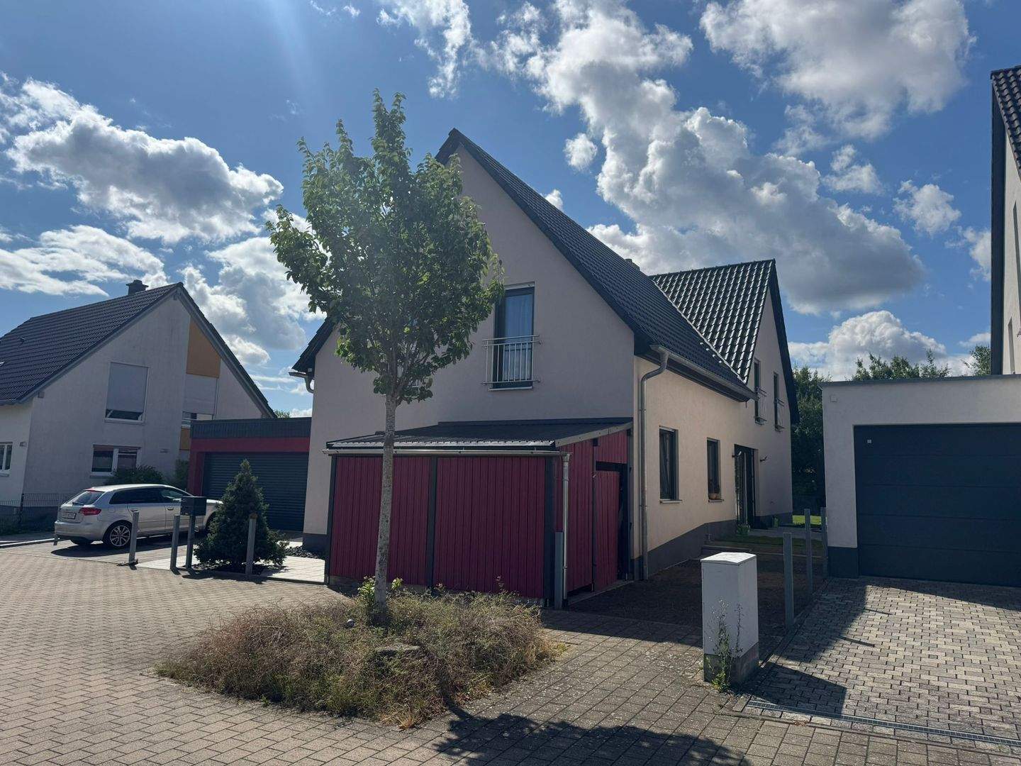 Schickes 2-FH mit getrennten Eingängen in toller Lage – Fürth – Vorschaubild 2