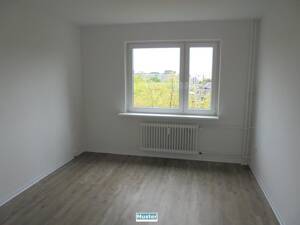 Frisch saniert: 2-Zimmer-Dachgeschosswohnung – 22111 Hamburg – Vorschaubild 2