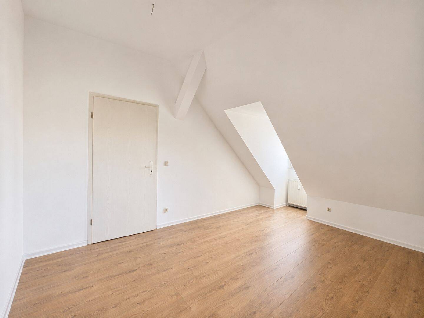 Renovierte 2 Raumwohnung in ruhigem Hinterhaus in Reudnitz! – Leipzig – Vorschaubild 7