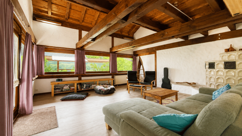 Chalet-Charme trifft Wohnqualität. – Hilzingen – Vorschaubild 9