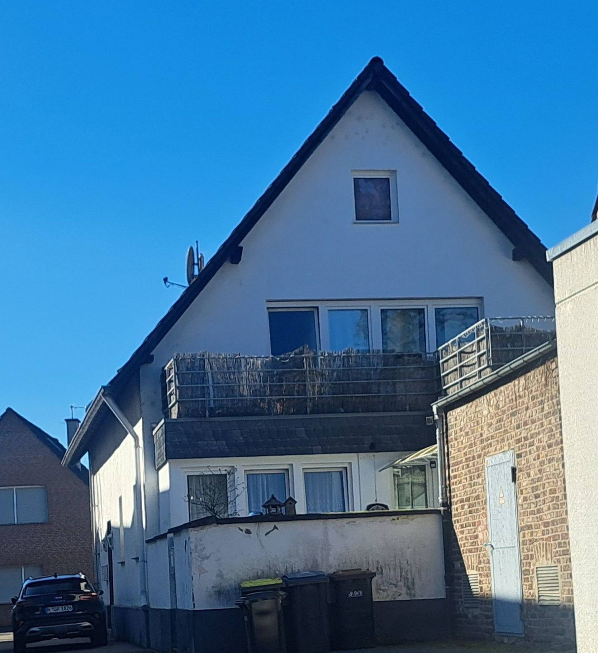 Haus in 50769 Köln mit 245 m² kaufen