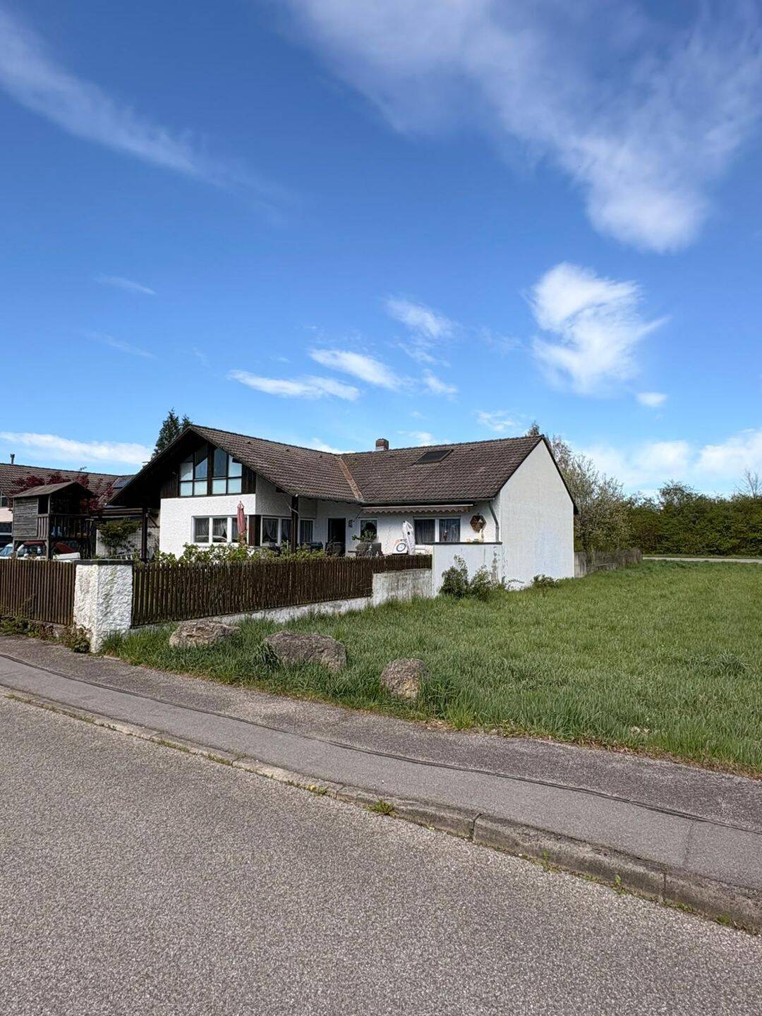 ++ Wohnen mit Wohlfühlfaktor - Schönes Einfamilienhaus in Waldkraiburg ++ – Waldkraiburg – Bild 1 von 9