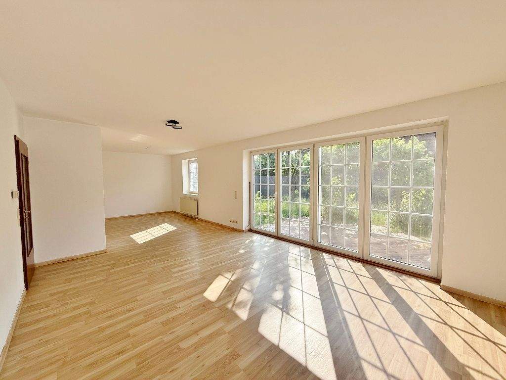 Traumhaft - Einfamilienhaus mit Garage und Südwest-Garten in Top-Lage! – Delmenhorst – Vorschaubild 8
