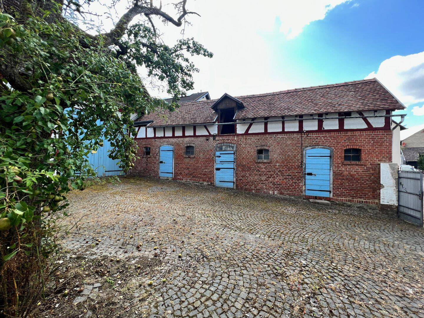 Oberlibbach: Ein 4-Seiten-Bauernhof mit vielseitigen Nutzungsmöglichkeiten! – Hünstetten – Vorschaubild 9