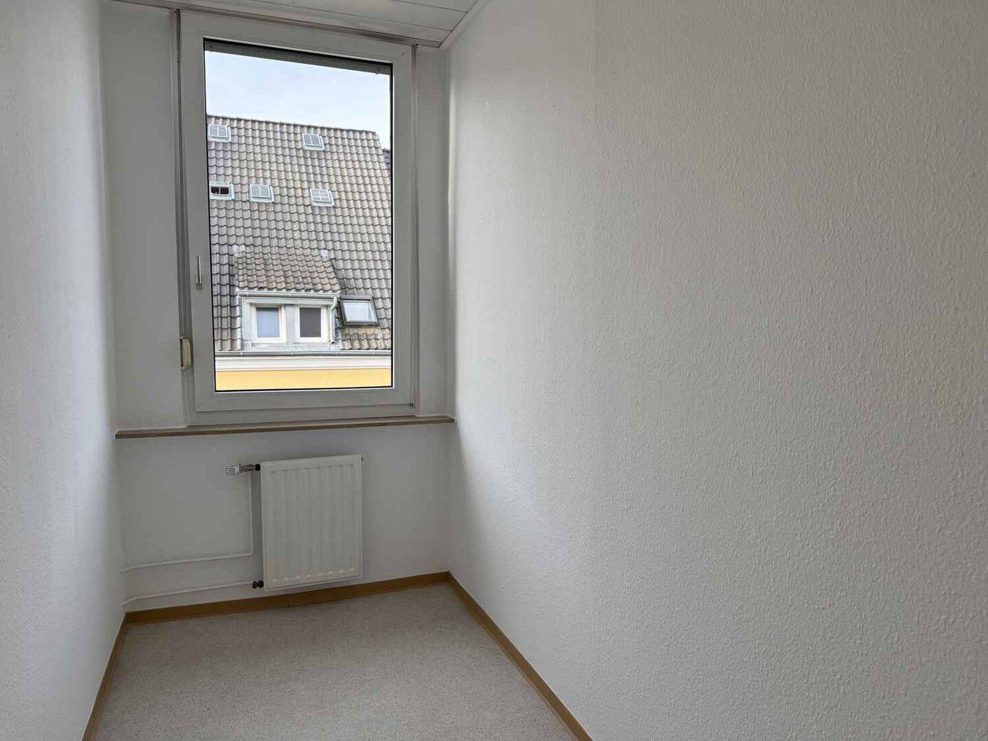 Charmante 4-Zimmer-Wohnung mit Altbaucharme und Gäste-WC in der Hammer Innenstadt! – Hamm – Vorschaubild 9