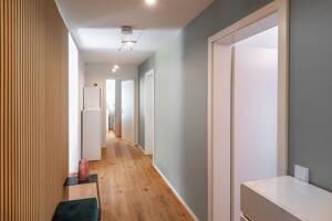 Exklusive 4-Zimmer-Wohnung mit Terrasse und Garten in ruhiger Lage in München-Daglfing (Bogenhausen) – 81929 München – Vorschaubild 8