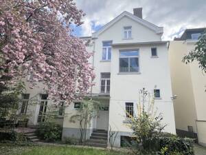 Dreiparteienhaus aus der Gründerzeit im Villenviertel Bad Godesberg! – 53173 Bonn – Vorschaubild 2