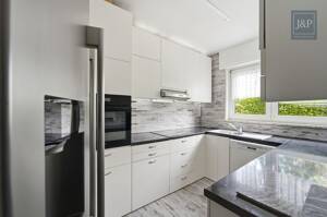 Familienglück mit Garten - Reihenendhaus mit Balkon, Terrasse & Sanierungs-Potenzial in Frankfurt – 60433 Frankfurt am Main – Vorschaubild 5