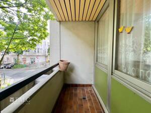 Bezugsfrei: Helles City-Apartment mit Balkon, EBK & Aufzug in Top-Lage – 40215 Düsseldorf – Vorschaubild 4