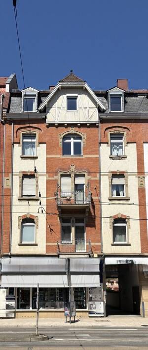 Attraktive Denkmalimmobilie in Heidelberg - Historisches Wohn-/Geschäftshaus mit Entwicklungspotenzial