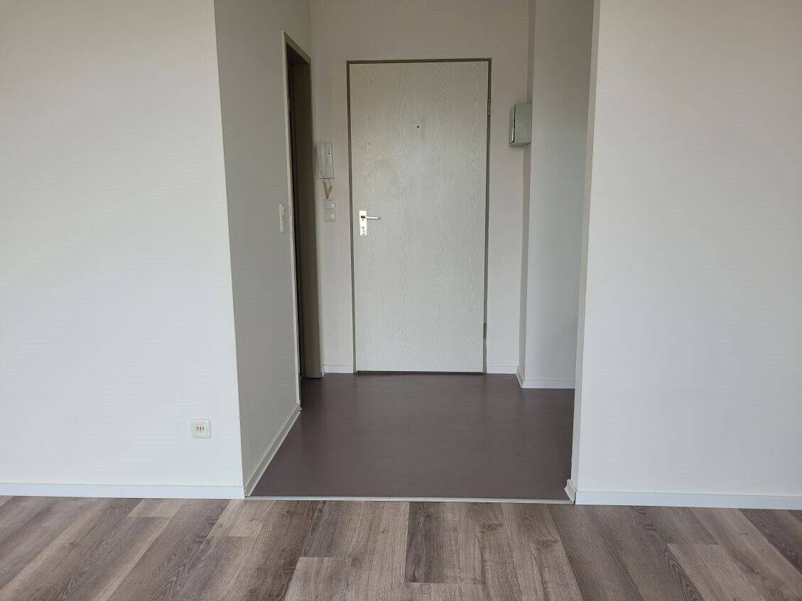 1-Zimmer-Dachgeschosswohnung St. Lorenz, BESICHTIGUNG: MONTAG, den 13.07.2026 um 17.00 Uhr! – Lübeck – Vorschaubild 4