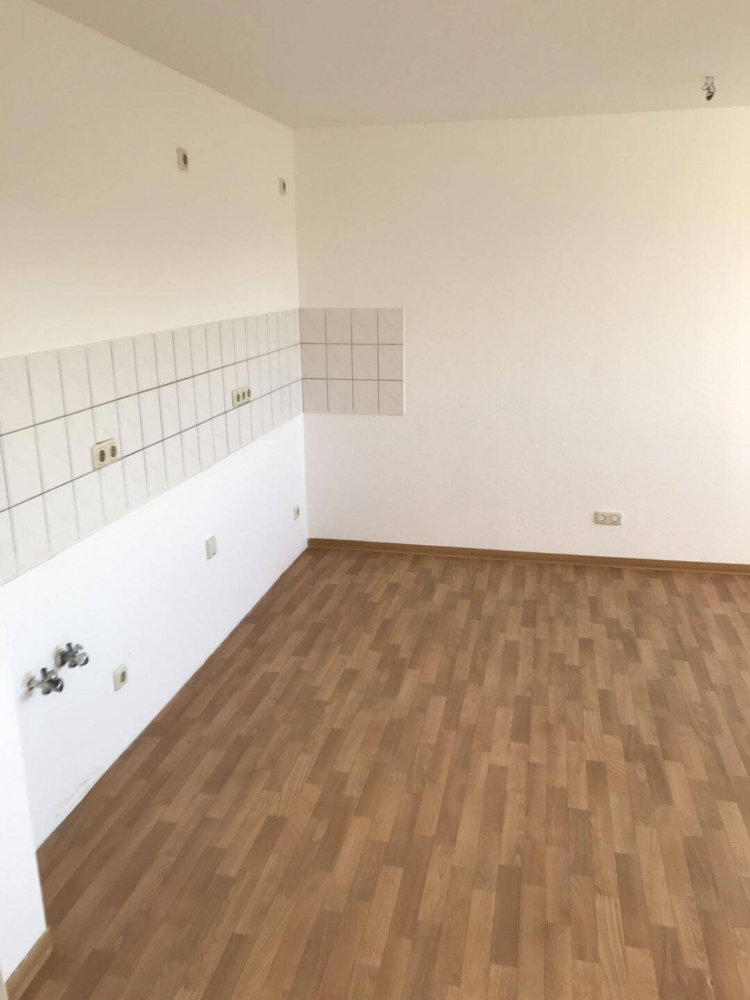 Schöne preiswerte 2-R-Wohnung ca.34m2in MD-Sudenburg zu vermieten. – Magdeburg – Vorschaubild 2