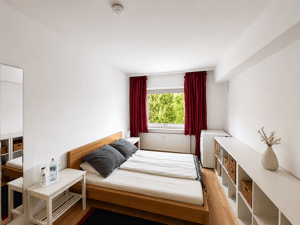 Lichtdurchflutete Terrassenwohnung mit schönem Weitblick und Garten – 14195 Berlin – Vorschaubild 3
