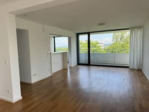 Exklusive Drei-Zimmer-Komfortwohnung - Top Ausstattung - Fernsicht!