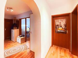 Kapitalanlage mit Perspektive: EG-Wohnung mit Südterrasse und TG-Stellplatz – 91056 Erlangen – Vorschaubild 8