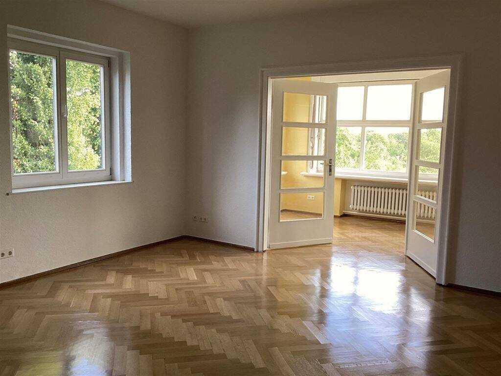 Wohnen über den Dächern von Chemnitz, einmal anders! Im Bauhausstil, mitten im Grünen. – Chemnitz – Vorschaubild 5