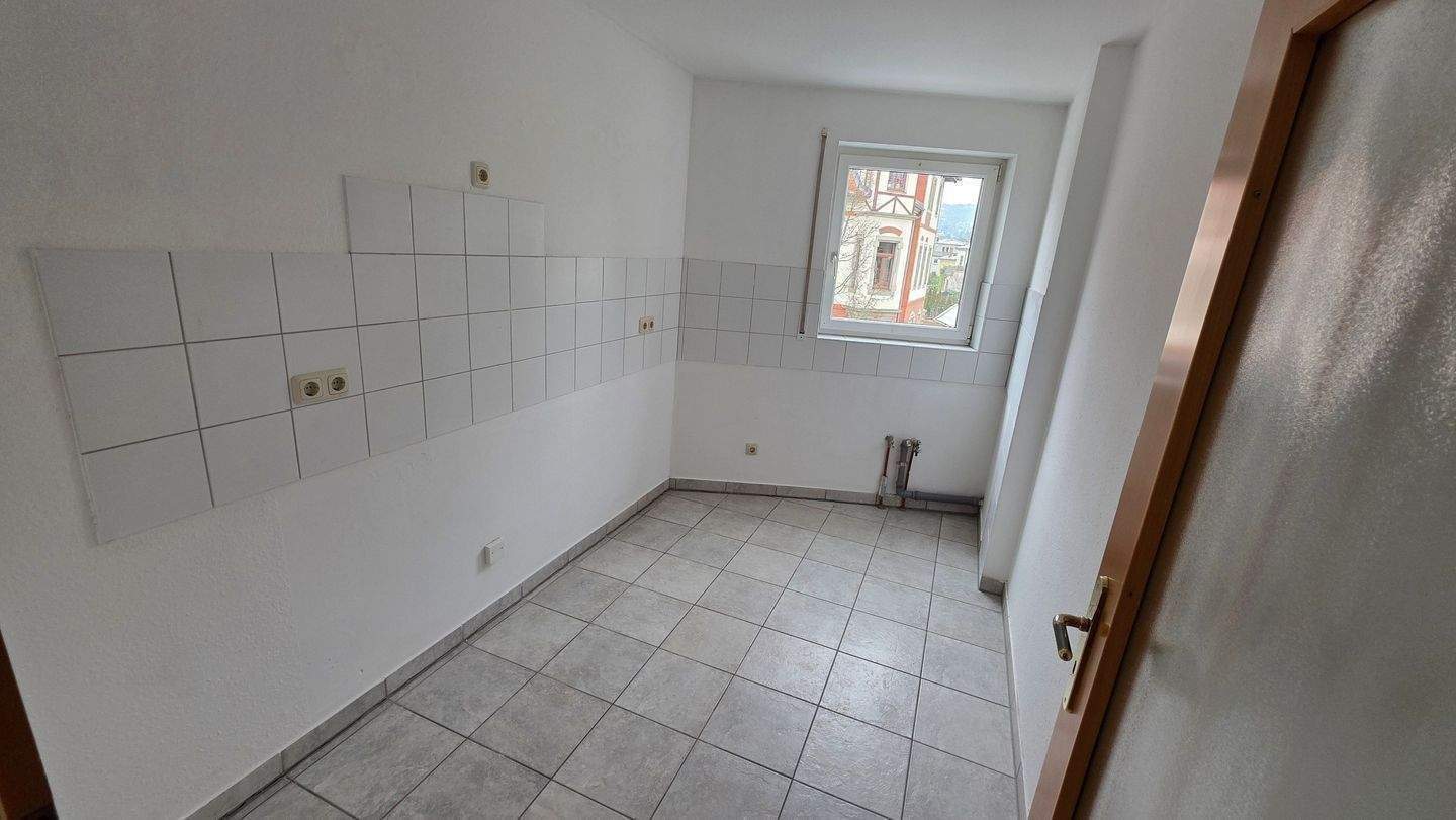 2 - Raumwohnung mit Balkon und Tiefgarage in Dresden-Gruna – Dresden – Vorschaubild 9