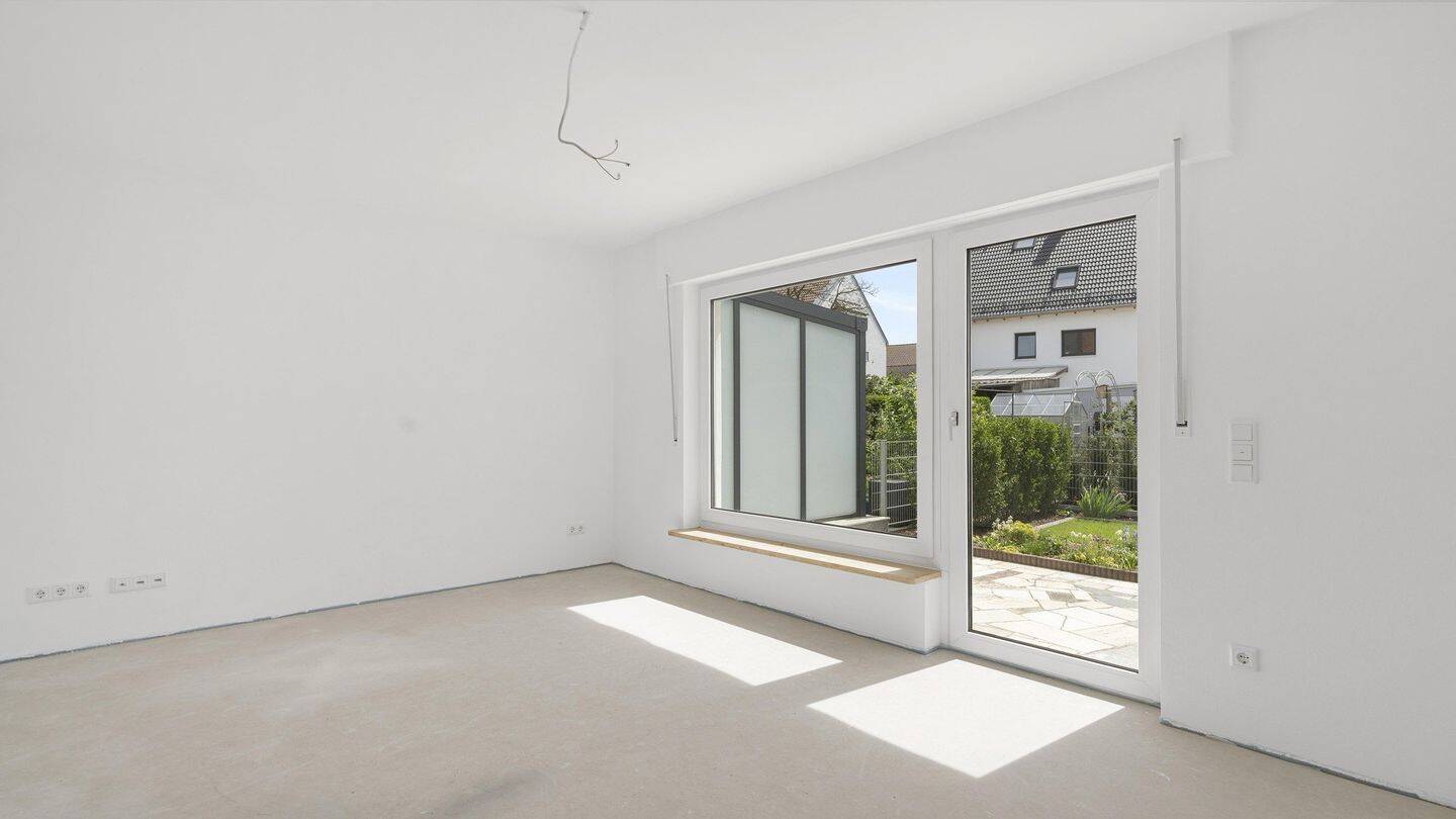 Kernsaniertes Reiheneckhaus mit Garten in Ingolstadt-Nord – Ingolstadt – Vorschaubild 6