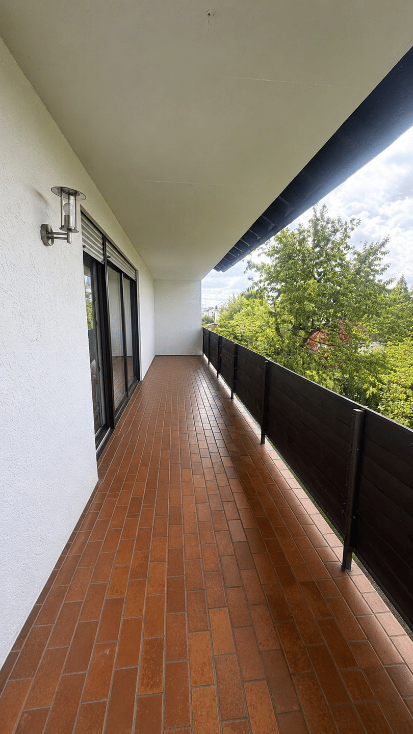 Großzügige 4-Zimmer-ETW mit Südbalkon - in Ingolstadt-Friedrichshofen – Ingolstadt – Vorschaubild 3