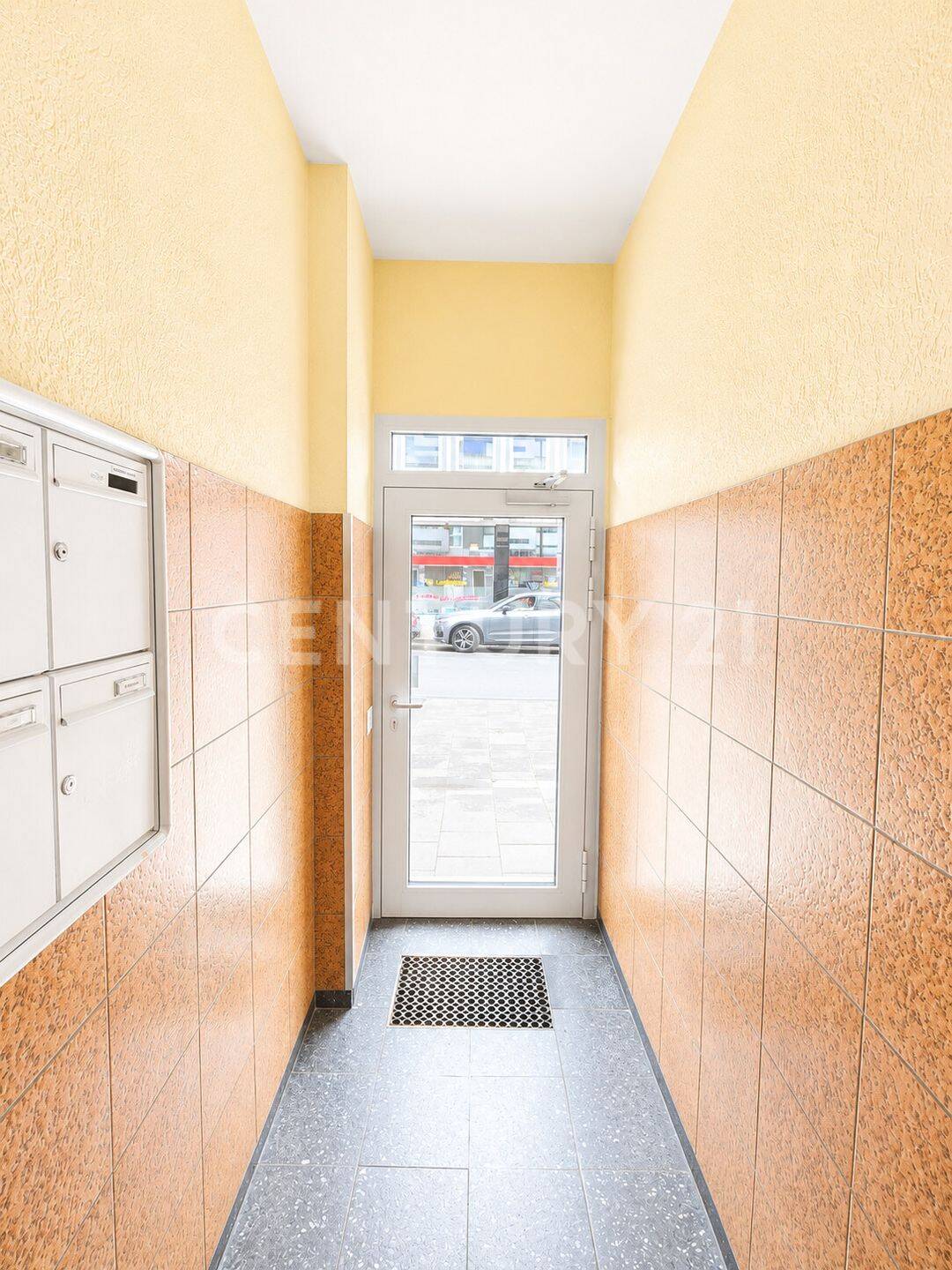 Köln-Neumarkt - Perfekt als WG - 2-Zimmer-Wohnung mit Balkon & Kellerraum – Köln – Vorschaubild 2