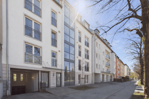 Lichtdurchflutetes Wohnen auf zwei Ebenen - Galeriewohnung mit ruhiger Dachterrasse in Sendling – 81369 München – Vorschaubild 1