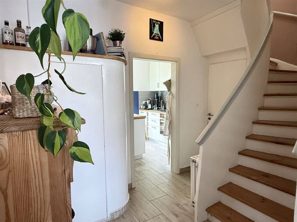 Vermietetes Reihenmittelhaus mit modernisiertem Wohnkomfort nahe Walle – Bremen – Vorschaubild 2
