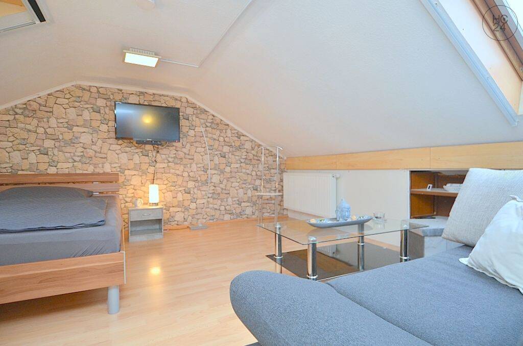 Home Office möglich: 2 modern möblierte Zimmer für Pendler mit WLAN – Nürnberg – Vorschaubild 8