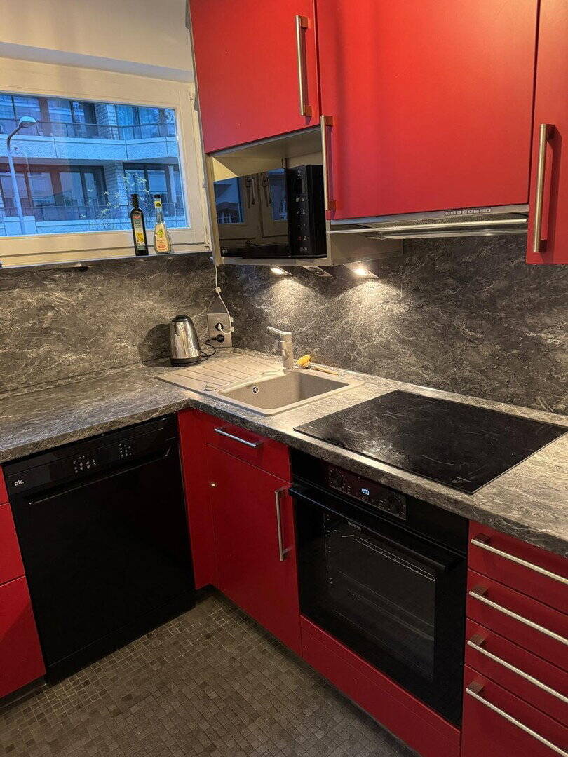 "Move in ready" möblierte 70 qm City-Wohnung im Herzen von Wiesbaden (ab 01.09) – Wiesbaden – Vorschaubild 6