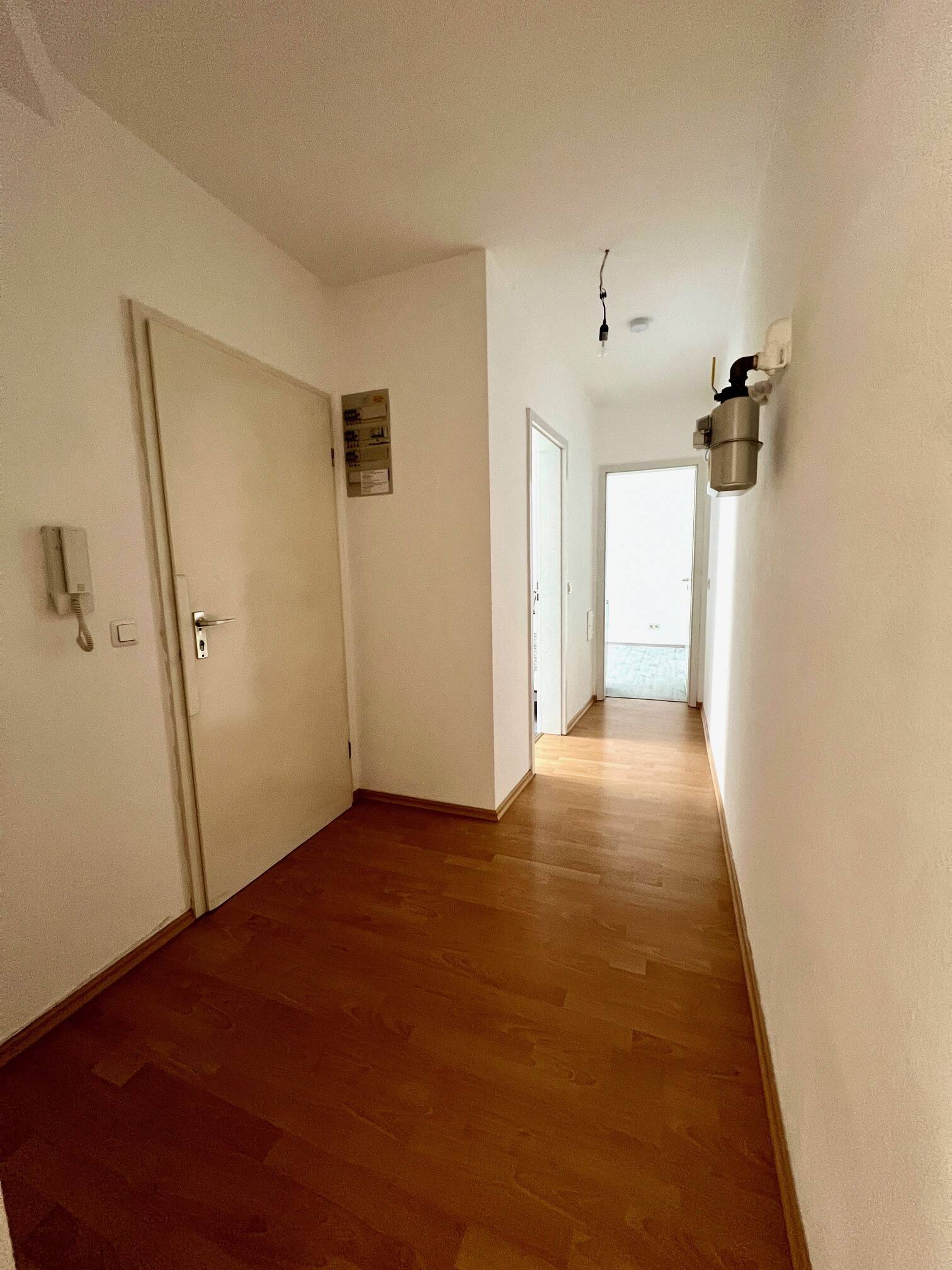 Helle Erdgeschosswohnung im Hinterhaus – Fürth – Vorschaubild 9