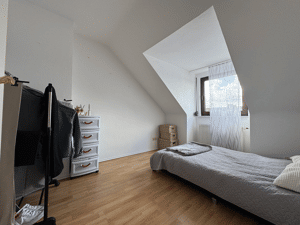 Vermietete 3-Zimmer-Dachgeschosswohnung in ruhiger Lage von Essen-Schonnebeck – 45309 Essen – Vorschaubild 4