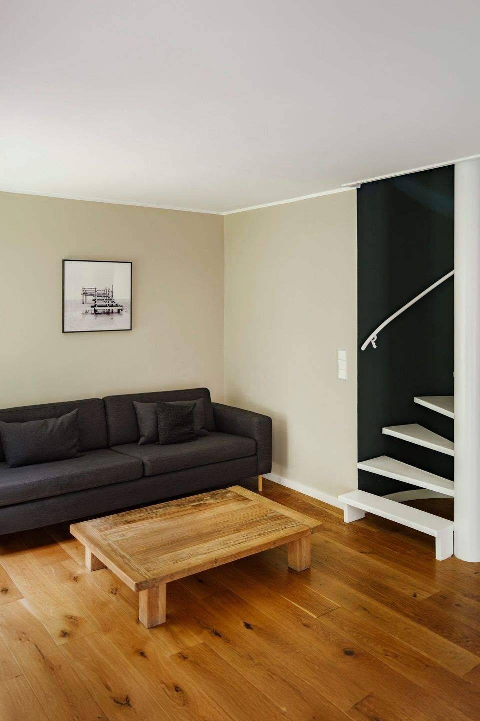 Design trifft Küstenruhe: Großzügige Maisonette mit Garten, Sauna und Reetdachcharme – Sankt Peter-Ording – Vorschaubild 8