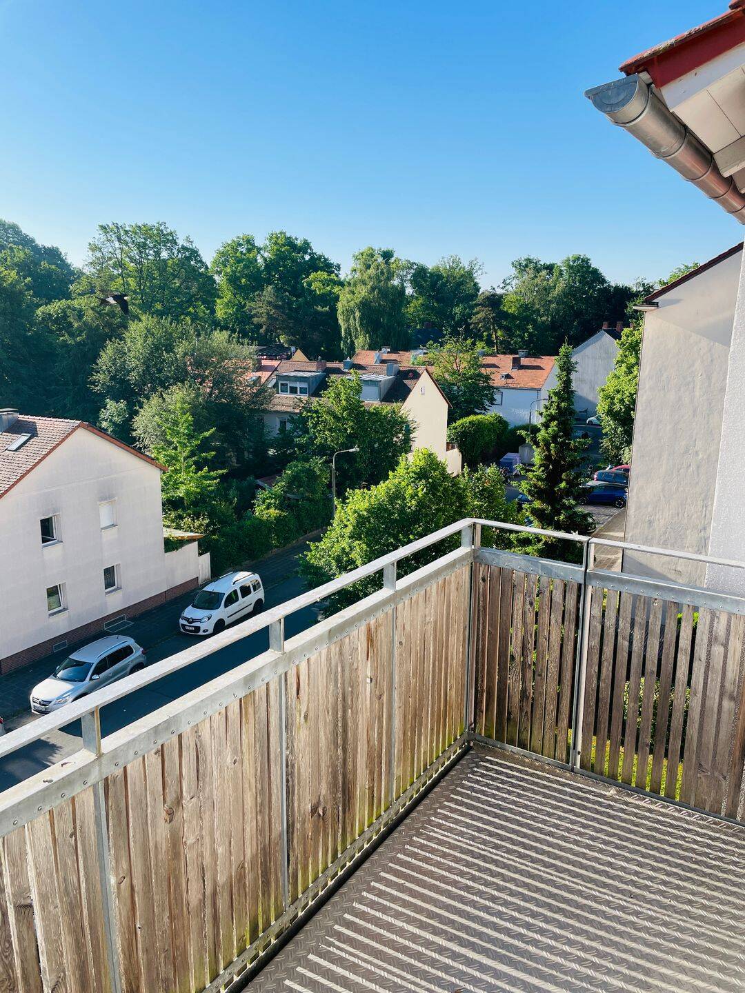 Helle 3-Zimmer-Wohnung mit Balkon nahe Dutzendteich und Luitpoldhain