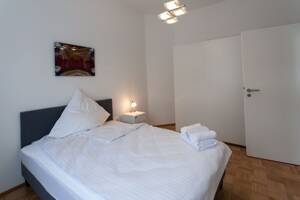 2 Zimmer Wohnung möbliert in Frankfurt Rödelheim – 60489 Frankfurt am Main – Vorschaubild 4