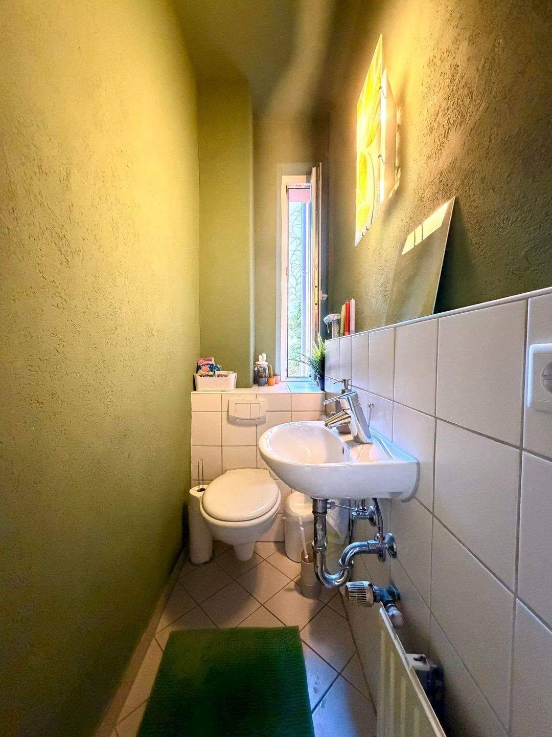 Großzügige Altbauwohnung im Nibelungenviertel – 4 Zimmer, hohe Decken & Tageslichtbad – Nürnberg – Vorschaubild 8