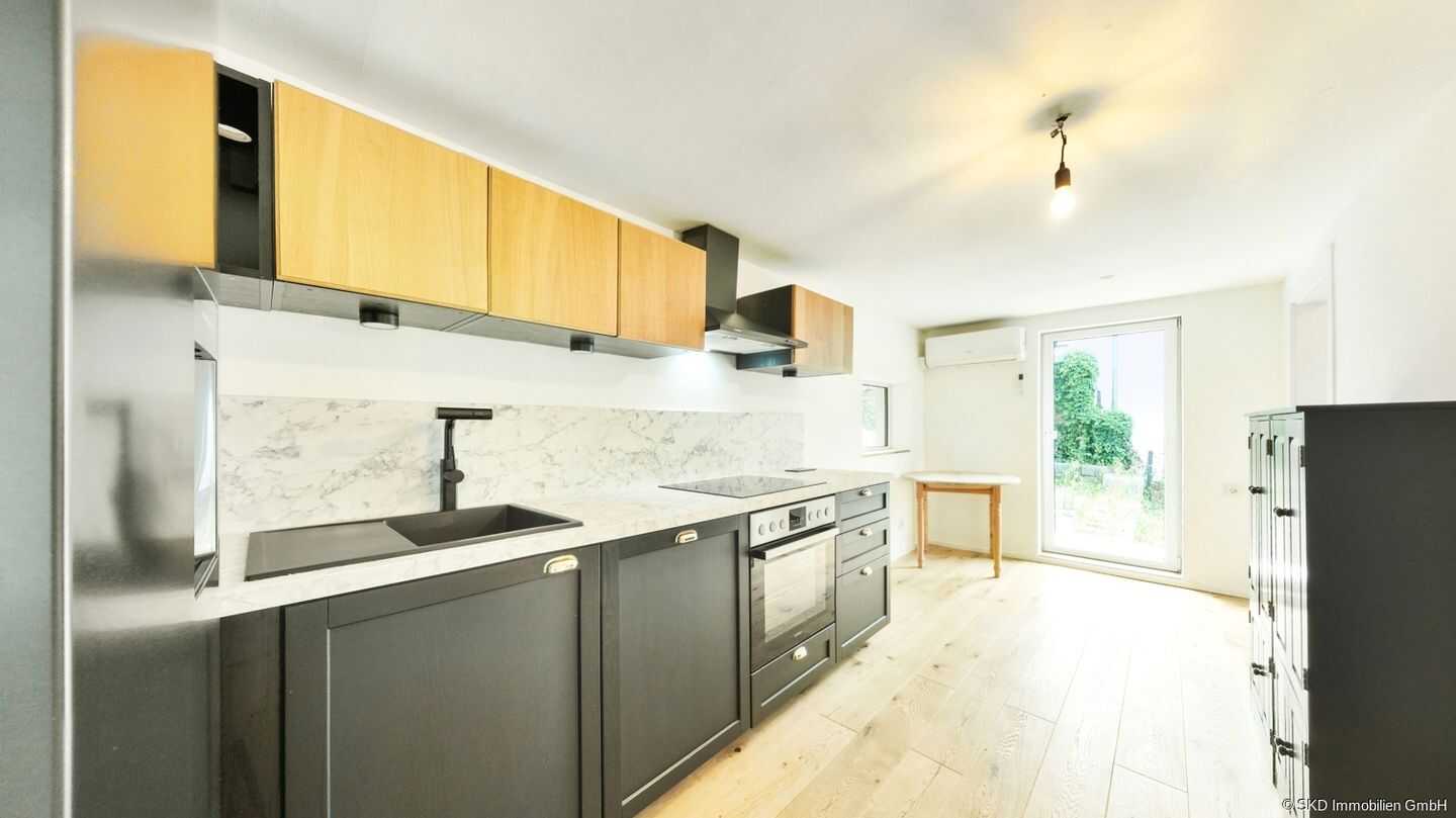 Tiny House in Lindach: Stilvoll modernisiert mit Blick ins Neckartal!