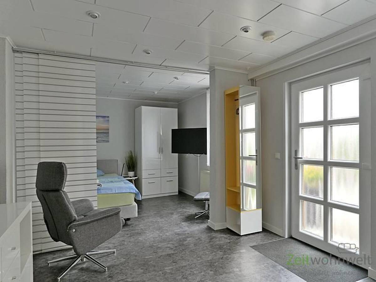 (EF0833_M) Erfurt: Hochheim, Bezug in möbliertes Apartment mit separatem Hauseingang, WLAN, an Wochenendheimfahrer – 99094 Erfurt – Bild 1 von 8