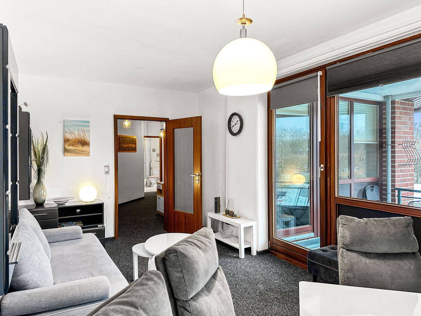 Gepflegte Eigentumswohnung mit Loggia, Stellplatz, Schwimmbad und Sauna in Travemünde – Lübeck – Vorschaubild 3