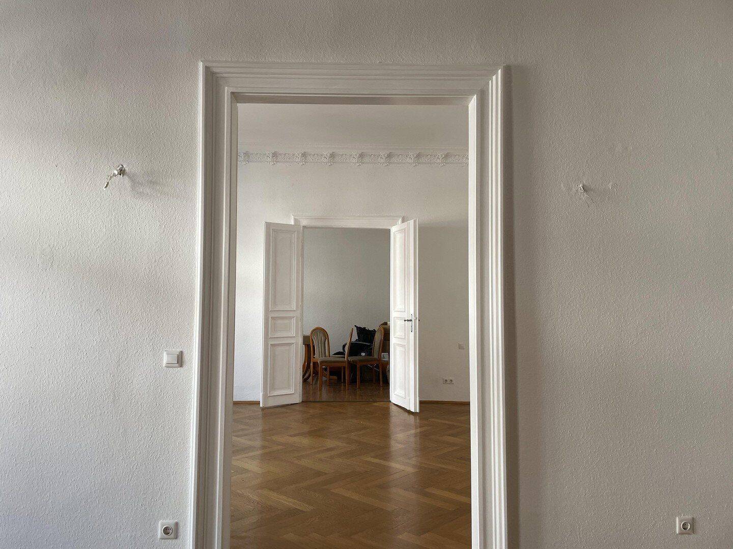 Elegant 5-Room Historic Apartment with 16 m² Sunny Balcony - Available from 01 September 2026 – Leipzig – Vorschaubild 8